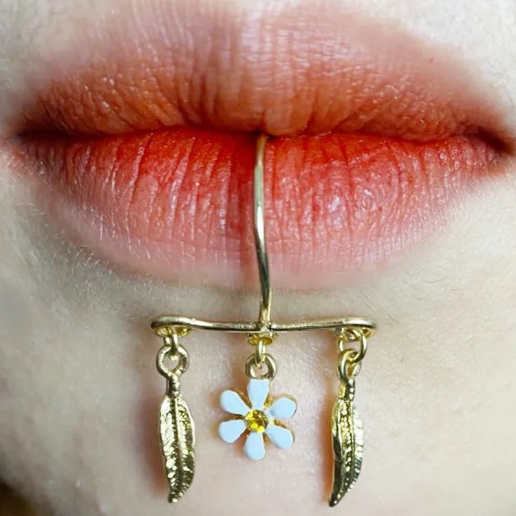 Gaby  Labret Faux Lip Ring Ear Cuff Clip Fake Piercing Helix Piercing Tragus Fake Earrings Hoop Body Jewelry