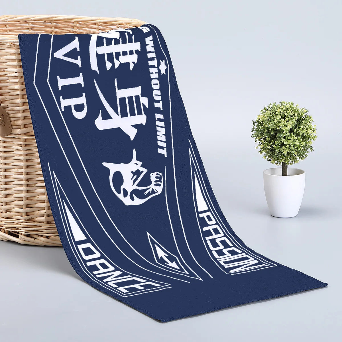 Wholesale Custom Logo Quick Dry Super Absorbent Fitness Towel Rectangle Large Workout Sweat Gym Towel Microfiber