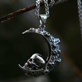 SS8-1172P Steel Soldier New Personality Creative Fashion Moon Skull Pendant Titanium Necklace Hip Hop Crescent Skull Men Jewelry