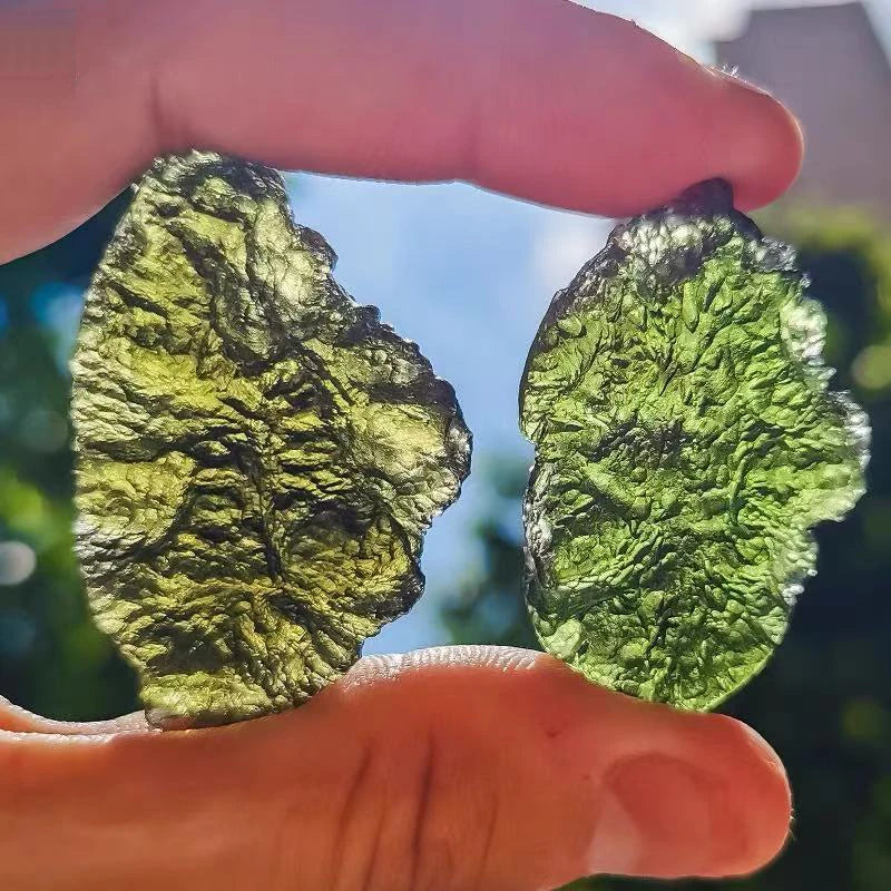 Wholesale Crystal Stone Energy Apotropaic  Rough Tektite Meteorolite Moldavite Green Aerolites Moldaudio-videoite