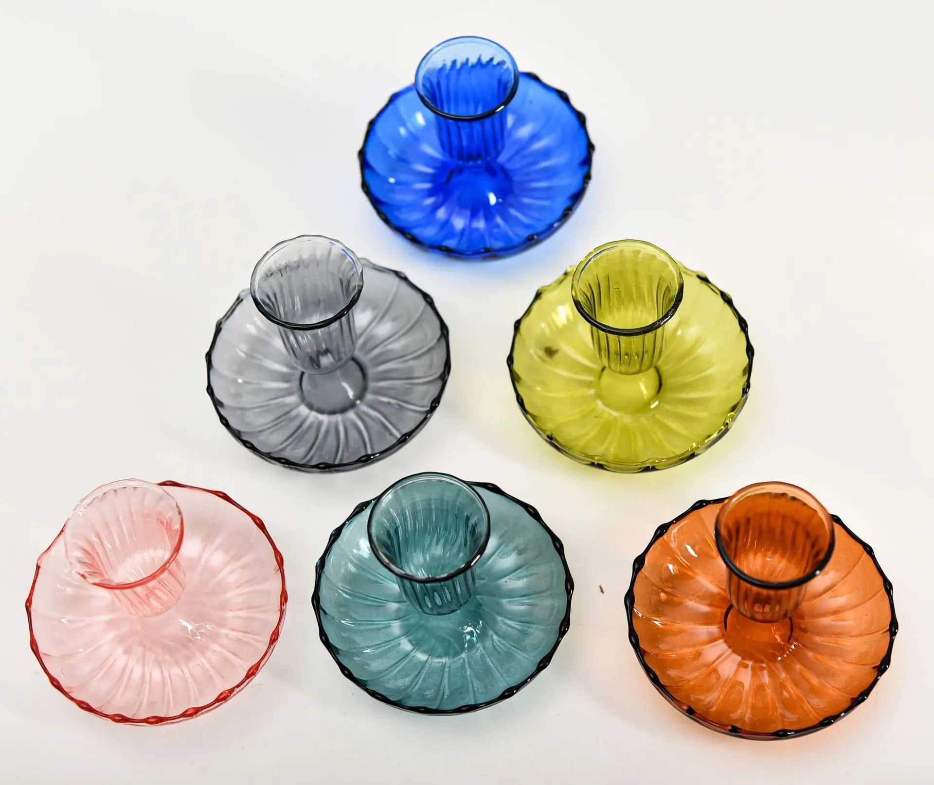 Modern High Borosilicate Custom Color Small Glass Taper Candle Holder Embossed/Silk Screen Printing Packaging Included for