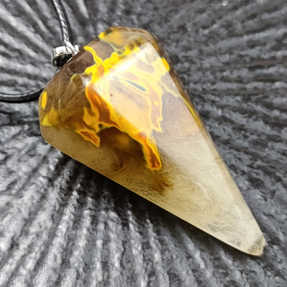 Crafts 2026 100% Genuine Reiki Pendulum Natural Stone Amulet Meditation Hexagonal Pendulum for sale cheap home decoration gift