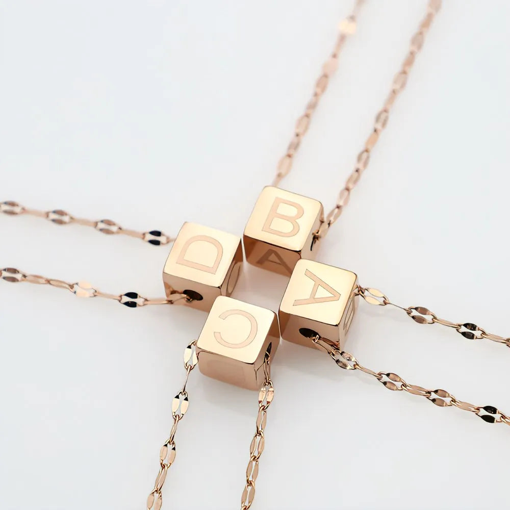 Wholesale Jewelry Initial Letter 18k Gold Letter Necklace