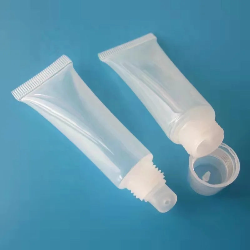 Yili 20g 5ml 7ml 6ml Empty Cosmetic Plastic Matte clear Slanted Tip Frosted Lip Gloss Tube Packaging with Screw Cap