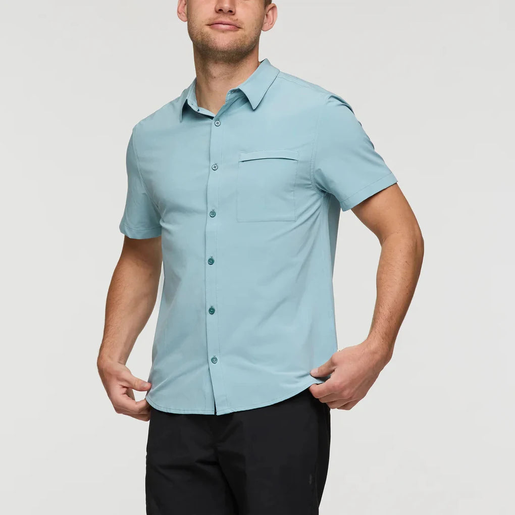 Factory Men's Lightweight Stretch Polyester Button up Shirts Short Sleeve Shirts With Chest Pocket