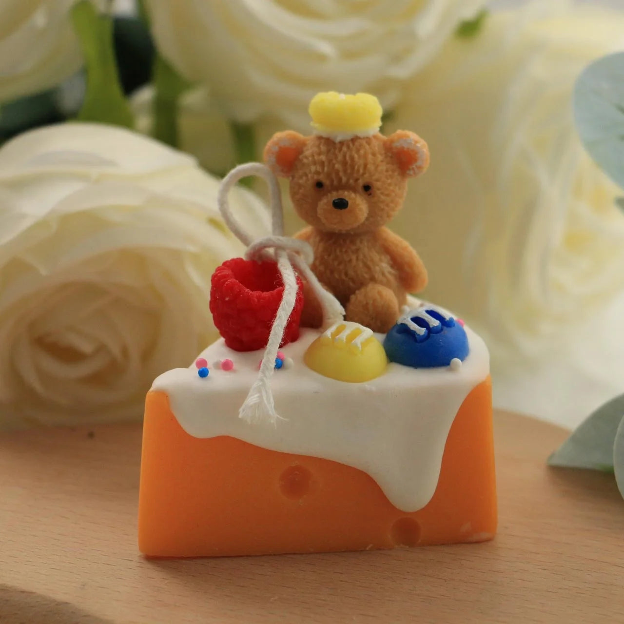 Kawaii Bear Macaron Grapes Cheese Cake Eco-Friendly Scented Candles High Quality Aromatherapy Fragrance Holiday Diwali Bedroom