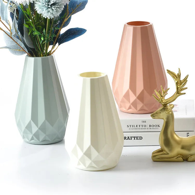 Cheap Wholesale Pink Plastic Flower Vases Arrangement Flower Vases for Home Weddings Centerpiece Table Decoration
