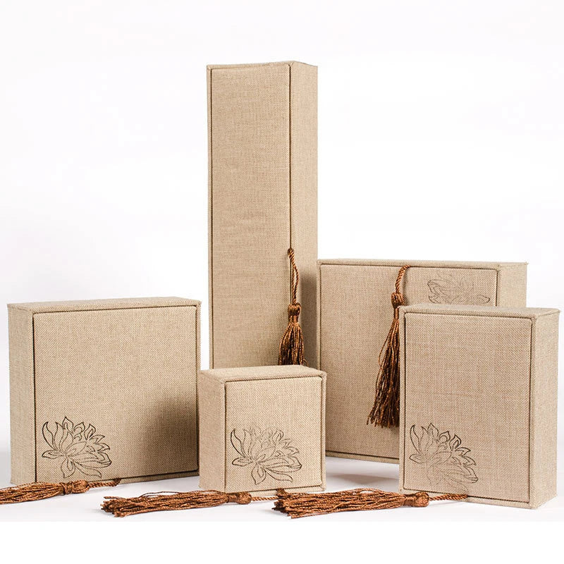Exquisite Rectangular Box for Tassel Jewelry Buddha Beads Bracelets and Pendants - Perfect for Elegant Jewelry Storage Packaging