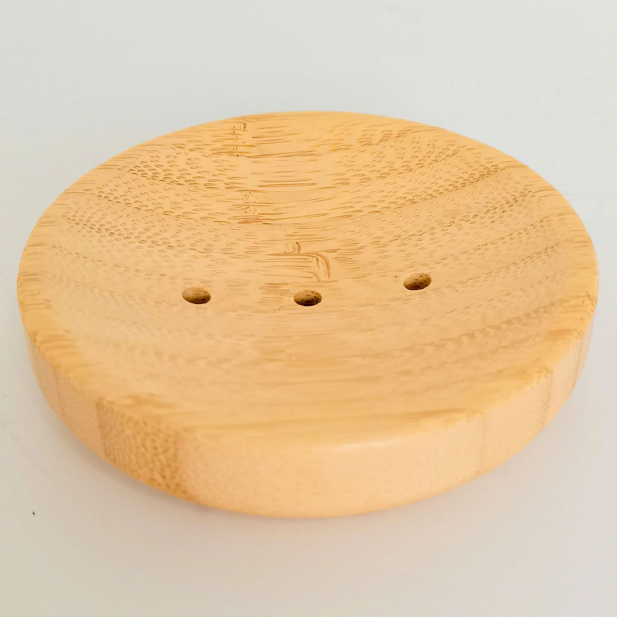 Sturdy Round Bamboo Soap Holder Durable and Long-lasting Soap Dish for Daily Use