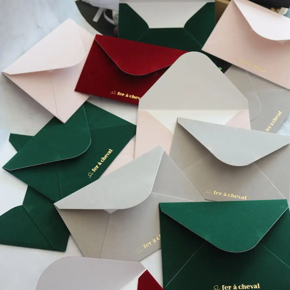 Custom Made Gold Foil Velvet Envelopes for Wedding Invitation Cards