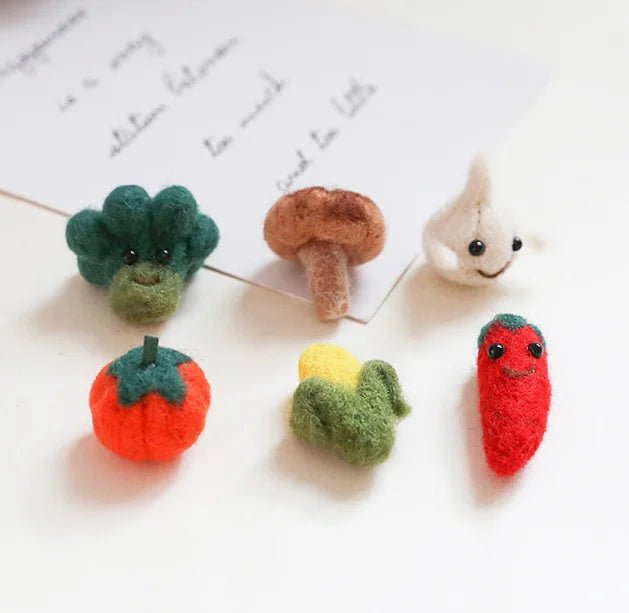 Handmade Durable Cute Felt Poster for Thanksgiving Decoration 100% New Zealand Wool
