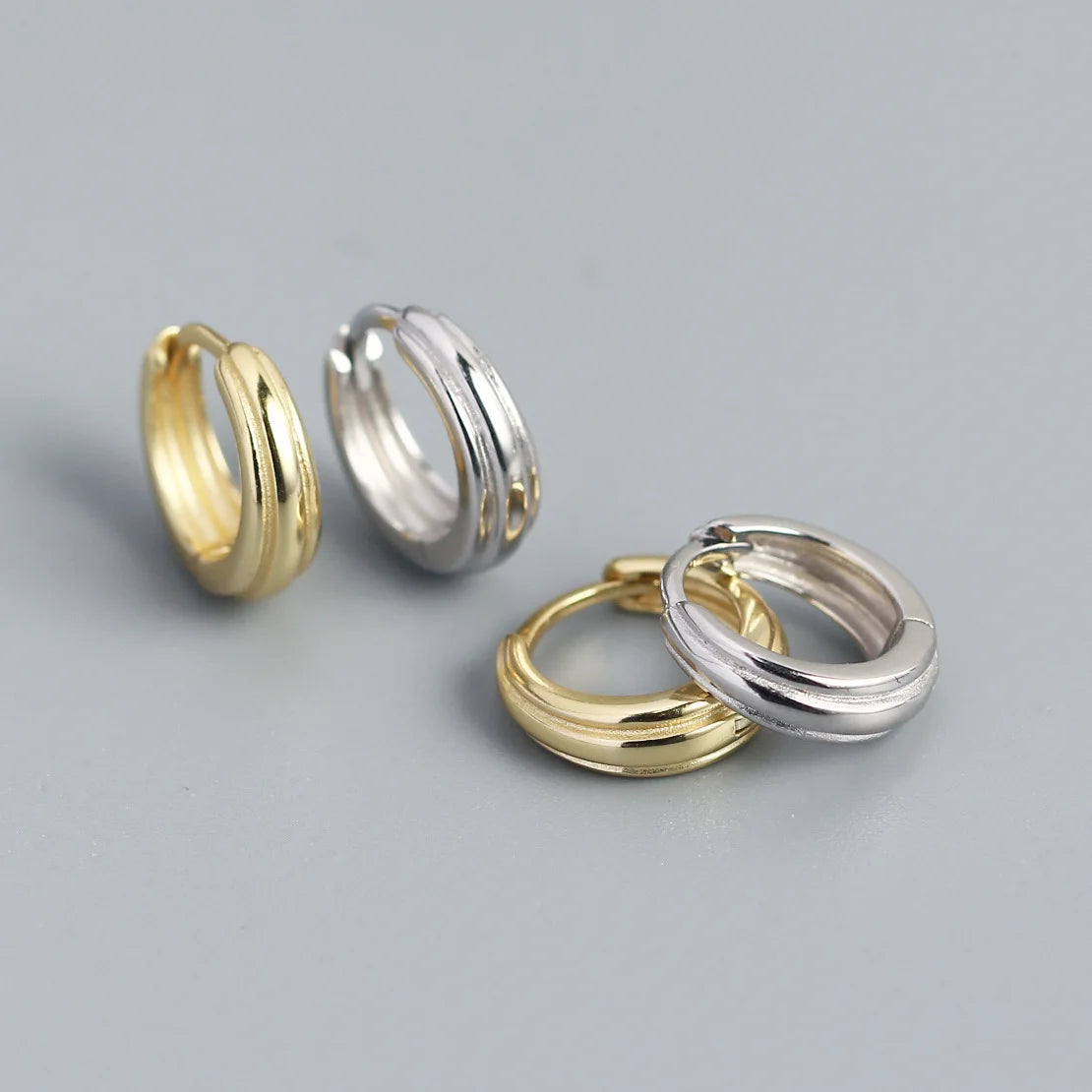 High Quality New Fashion Design S925 Sterling Silver Hoop Earrings for Women YHE0403