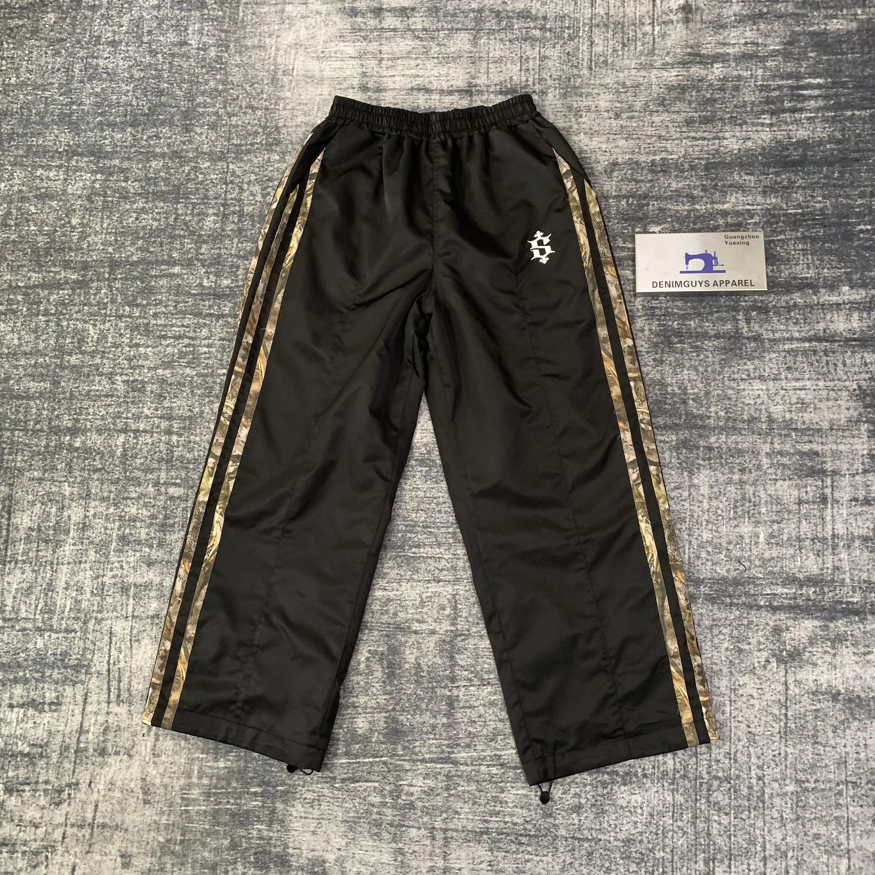 DENIMGUYS Men Black Side Stripes Elastic Waist Streetwear Casual Stripe Sweatpants Jogger Windbreak Nylon Trekking Pants