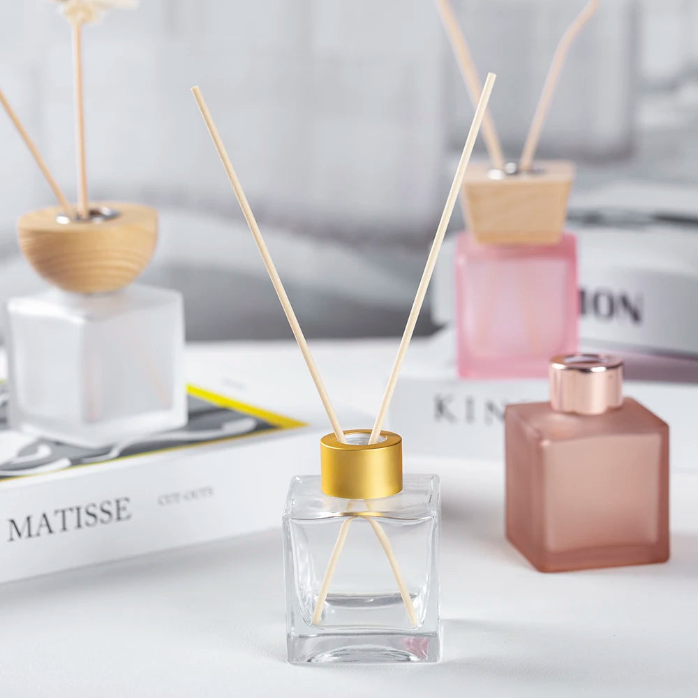Factory Wholesale Large Capacity Custom Color and logo Square Reed Diffuser Bottle