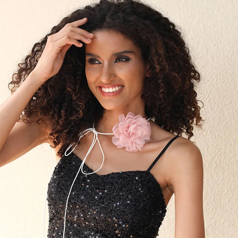Long Rope With Big Flower Choker Necklace for Women Elegant Lace-up Rope Chain Necklace on Neck Fashion Jewelry Accessories