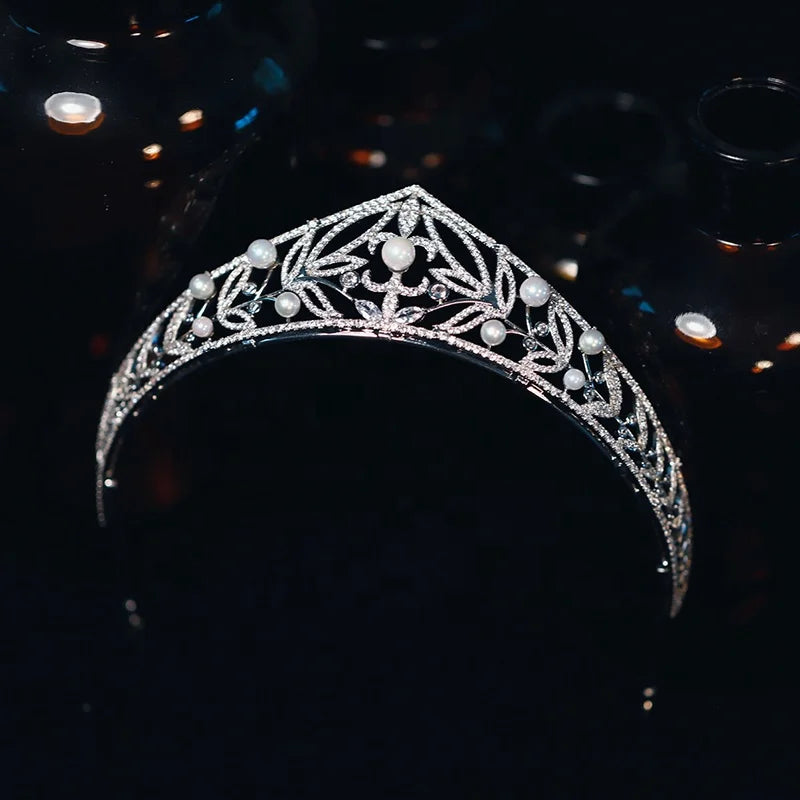 New Design Zircon Pearl Crown Wedding Dress Accessories Birthday Party Princess Diadem Bridal Bridesmaids Tiara Jewelry