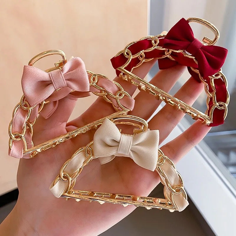 Korean Style Bow Metal Claw Clip Sweet Hallow Ponytails Shark Hair Claws Retro Women Elegant Hair Clips Accessories