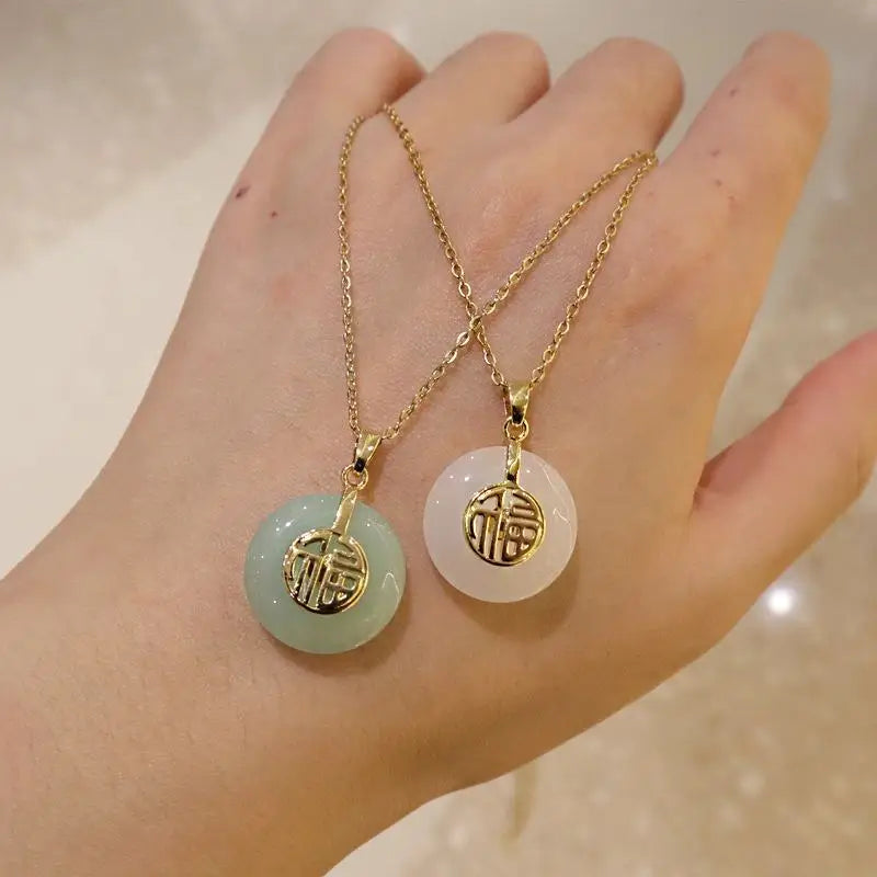 New Arrival Jade Necklace Jewelry Natural Emerald Gemstone Jade Pendant Necklace for Women