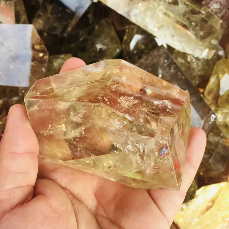 Natural Hand Carved Citrine Quartz Crystal Freeform Tumbled Stone Healing Cube for Home Decoration
