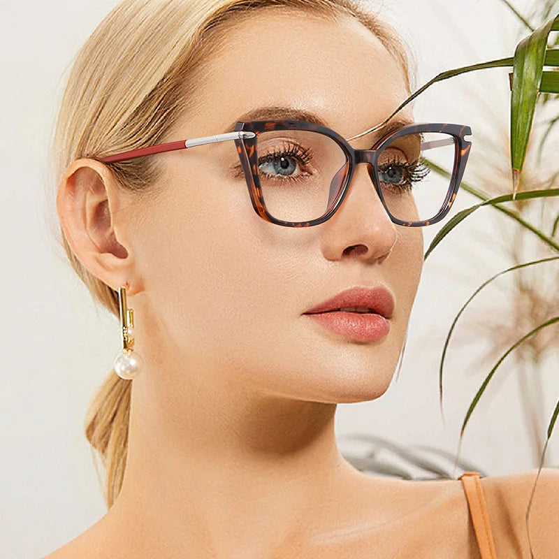 2322 Women Cat Eye Anti Reflection Glasses Women Oversized Newest Anti Blue Light Glasses Frame Glasses Factory 2026