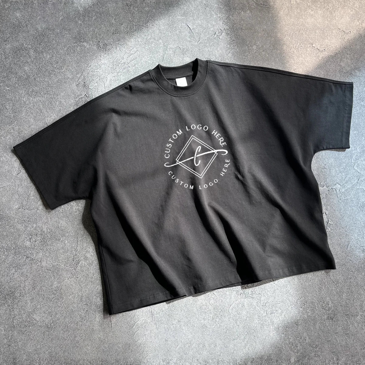 Wholesale Custom Best Quality 275gms 100% Cotton Men's T-shirt Boxy Oversized t Shirt Streetwear Cropped Custom T-shirts for Men