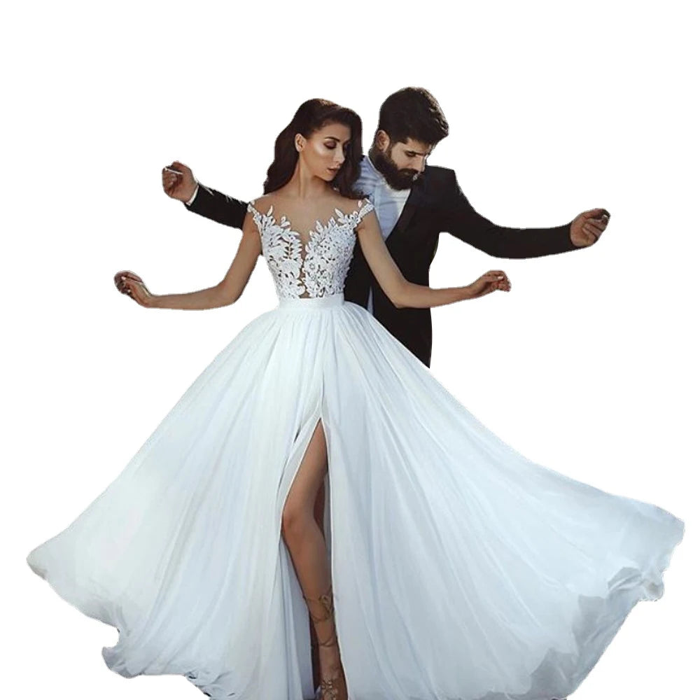 Modest High Split Boho Chiffon Beach Wedding Dresses Illusion Back Lace Embroidered Bohemian Summer Wedding Bridal Gowns