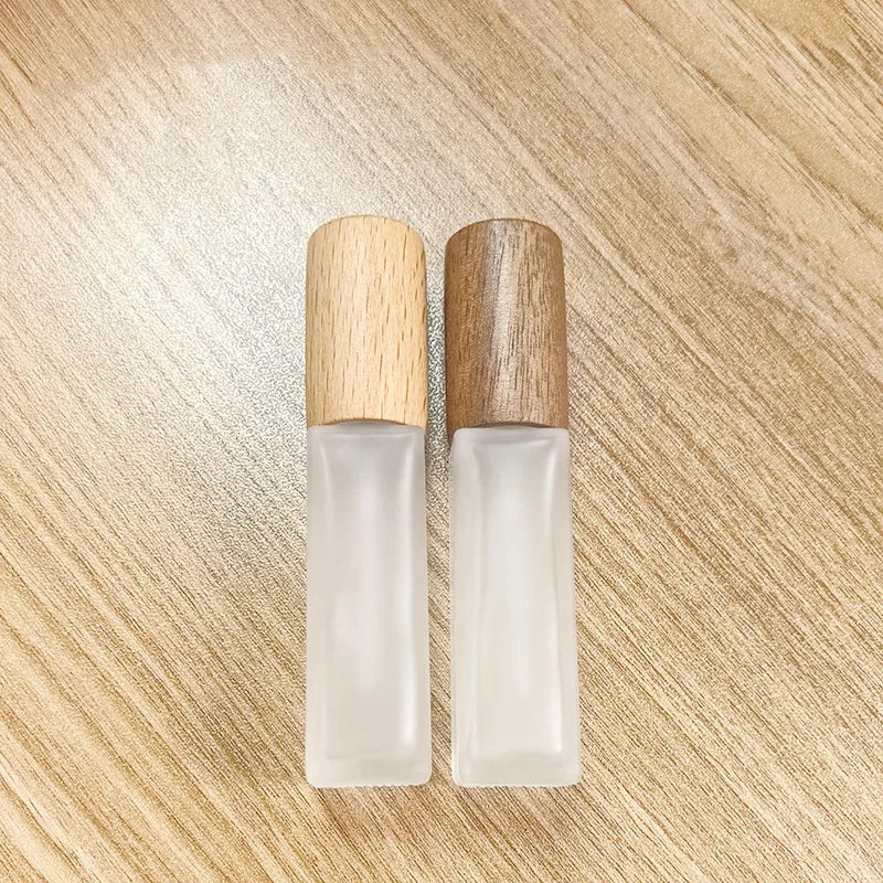 Luxury Wood Cap Fine Mist Spray Glass Bottle 10ml Refillable Empty clear Frosted Screw Sprayer Cosmetic Packaging Perfume Bottle