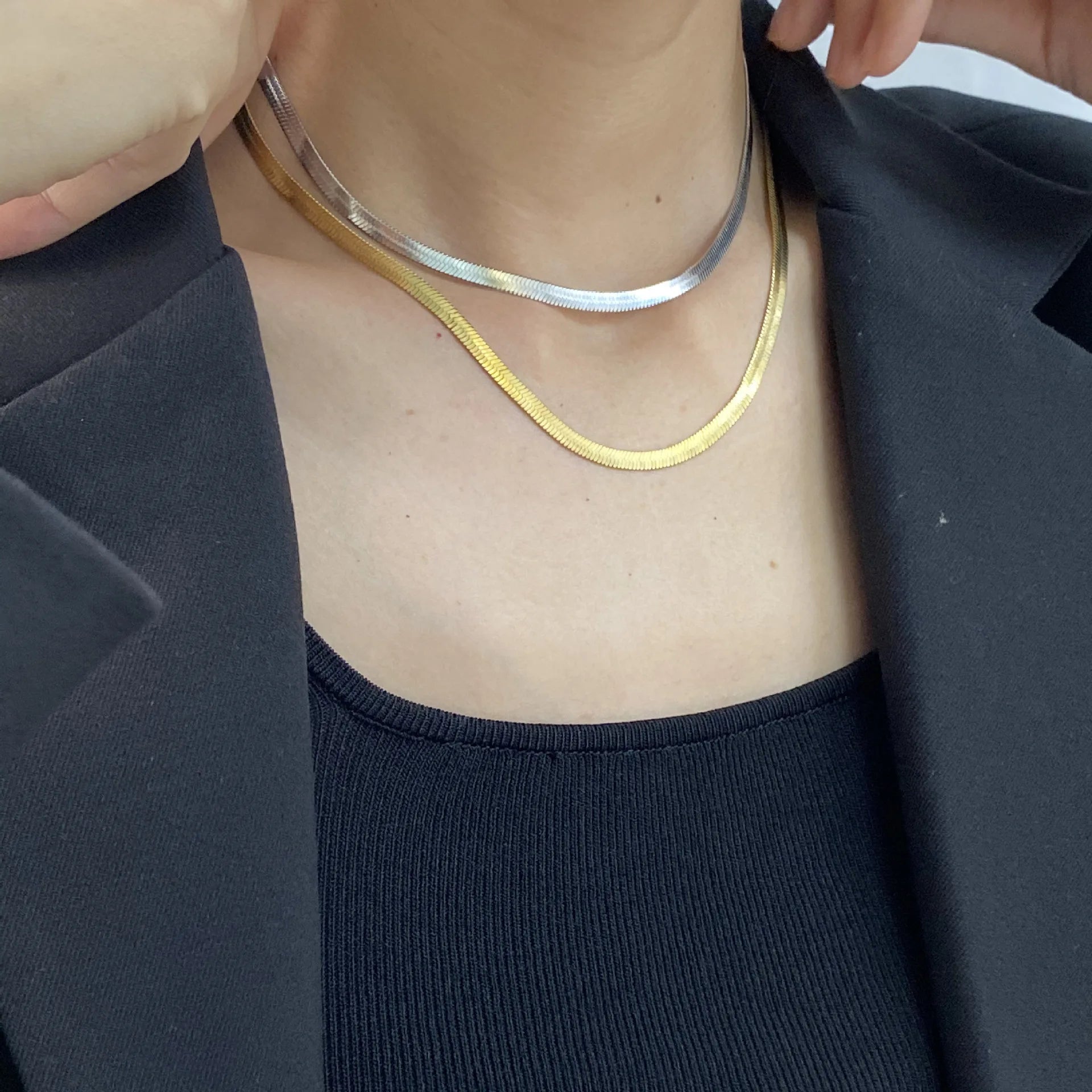 Geometric Niche Titanium Steel Necklace Stainless Steel Necklace Metal Wind Snake Bone Chain