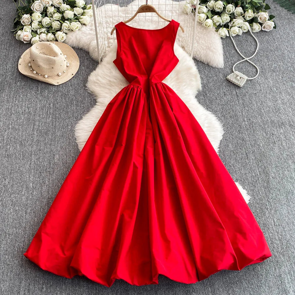 Red Dress for Women 2025 New French Style Temperament Style Large Swing Dress