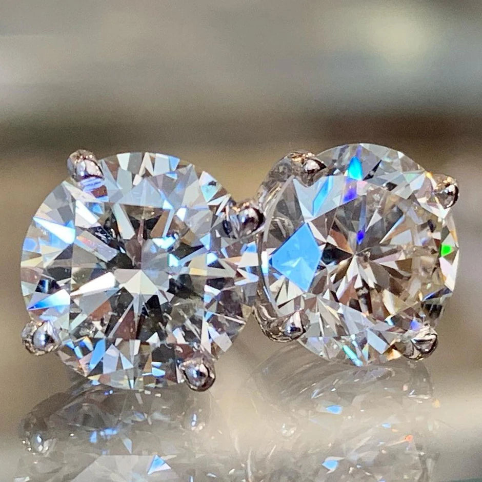 Huitan Hot Crystal Clear Round Stud Earrings Lady Silver Classic Women Girls Casual Tiny Daily Stud Earrings