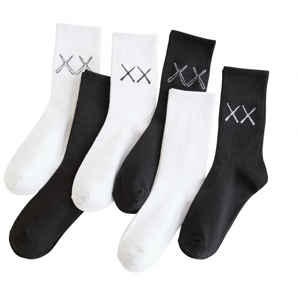 Custom Design Logo Summer Black White Hip-Hop Sports Unisex Basketball Cotton Men Socks With Logo Wholesale