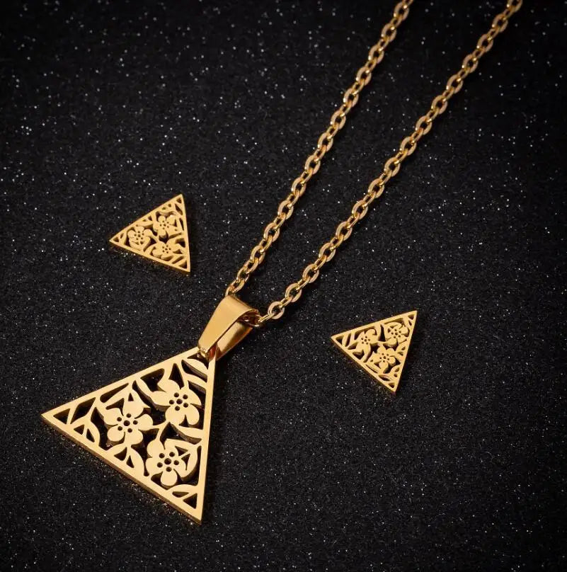 Baroque Style No Tarnish 18K Gold Silver Plated Stainless Steel Woman Charm Triangle Hollow Out Flower Jewelry Set
