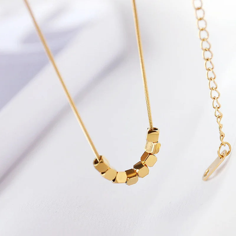 2023 New Geometric Stainless Steel Small Round Square Block Choker Necklace 18 K Gold Color Charm Necklace Jewelry Fashion Gift