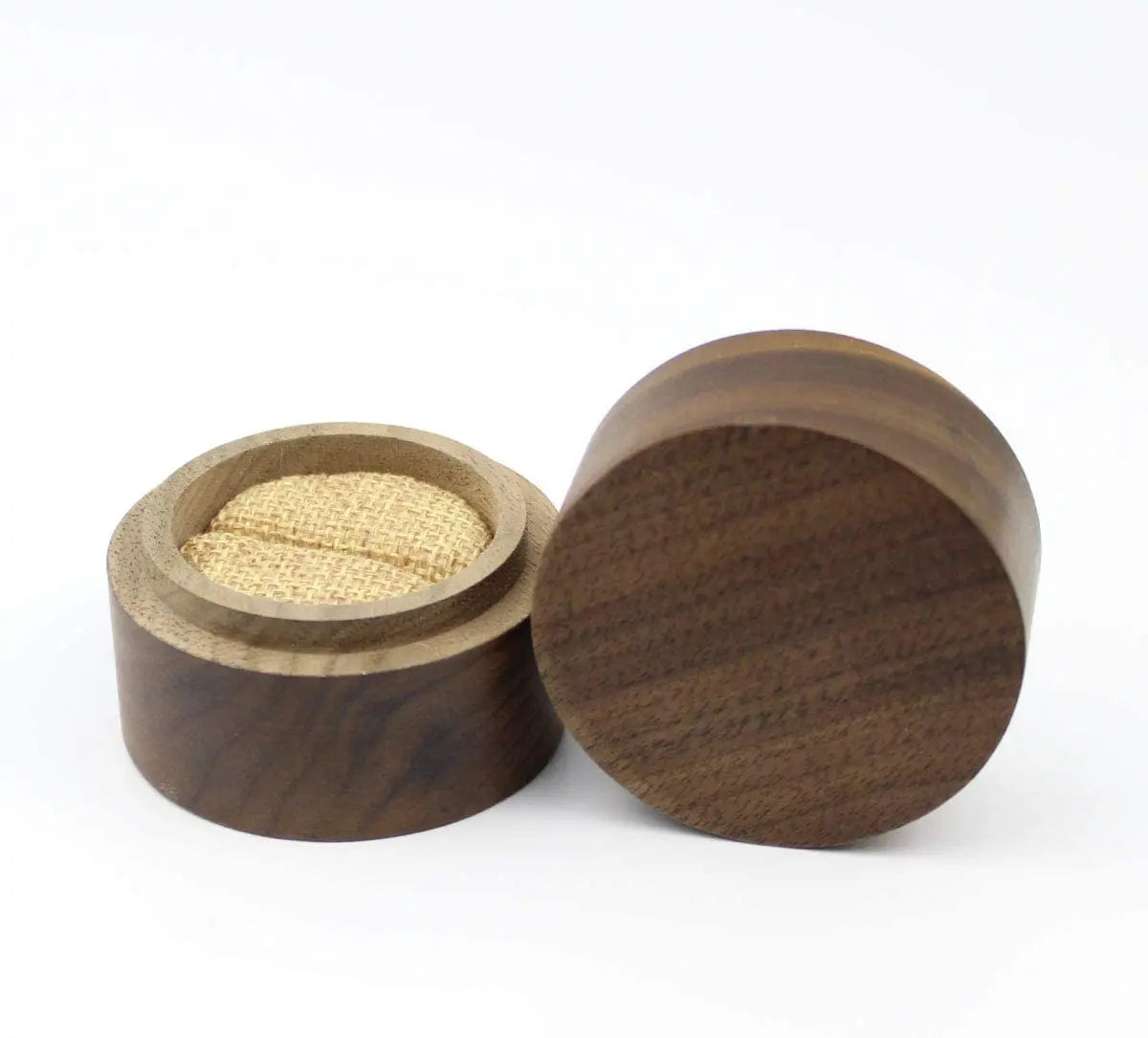 Custom Logo Personalized Black Walnut Wood Round Shape Wedding Ring Box New Personalized Jewelry Packaging Box