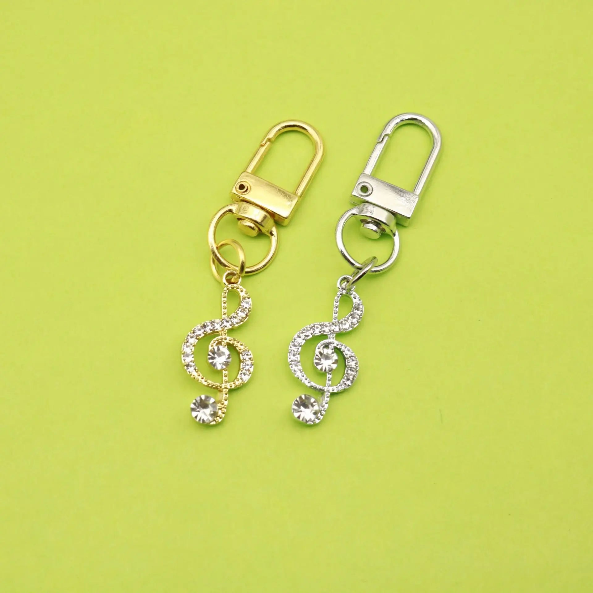 Wholesale Diamond Encrusted Musical Note Keychain Diamond Encrusted Musical Note Shape Alloy Keychain Metal Keychain
