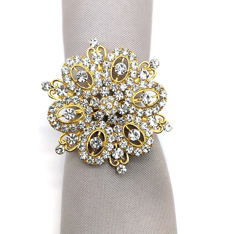 Luxury Gold Napkin Ring Crystal Rhinestone Flower Napkin Holder for Hotel Wedding Banquet Table Decor Family Dinner Home Decor