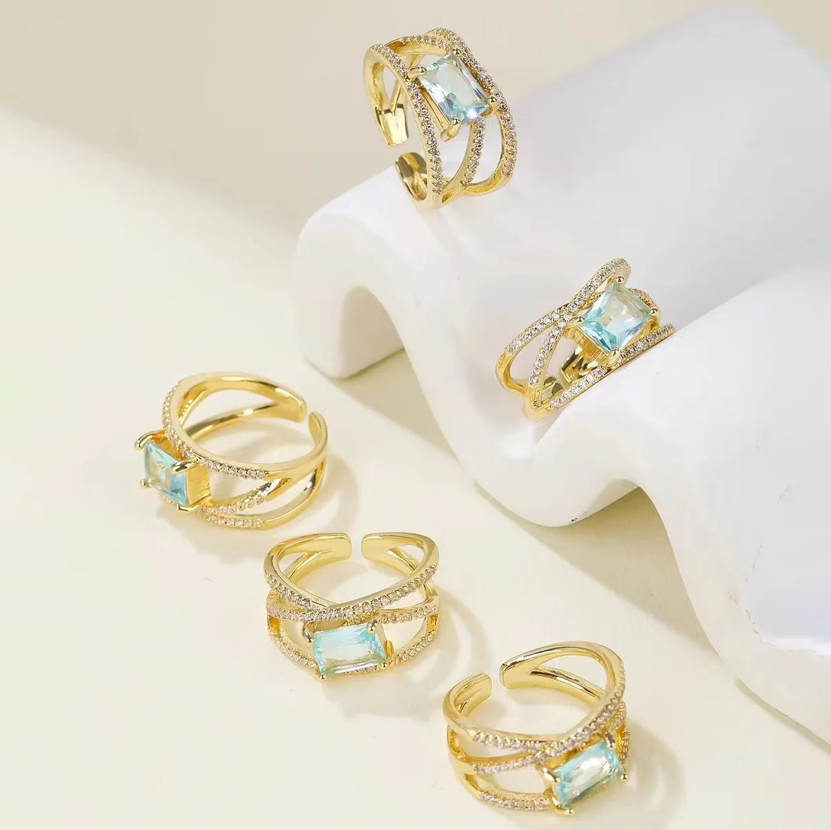 Jiexing Trendy Finger Rings 14K Gold Plated Adjustable Blue Hollow Zircon Finger Ring Women Jewelry