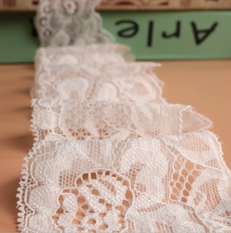 Wholesale Custom Knitted Eco-Friendly French Lace Trim Fabric Double Wave Rose Design Spandex/Nylon Elastic Lace for Dresses
