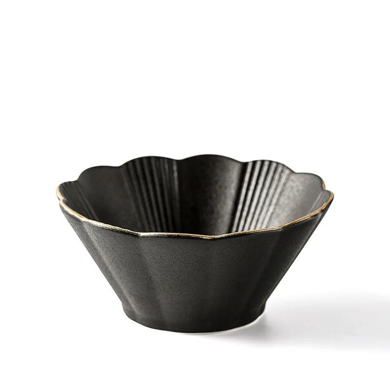 Japanese Ramen Bowl with Gold Rim Eco-Friendly Ceramic Matte Black Dinner Dishes and Sauce Dishes for Restaurant Hotel Use