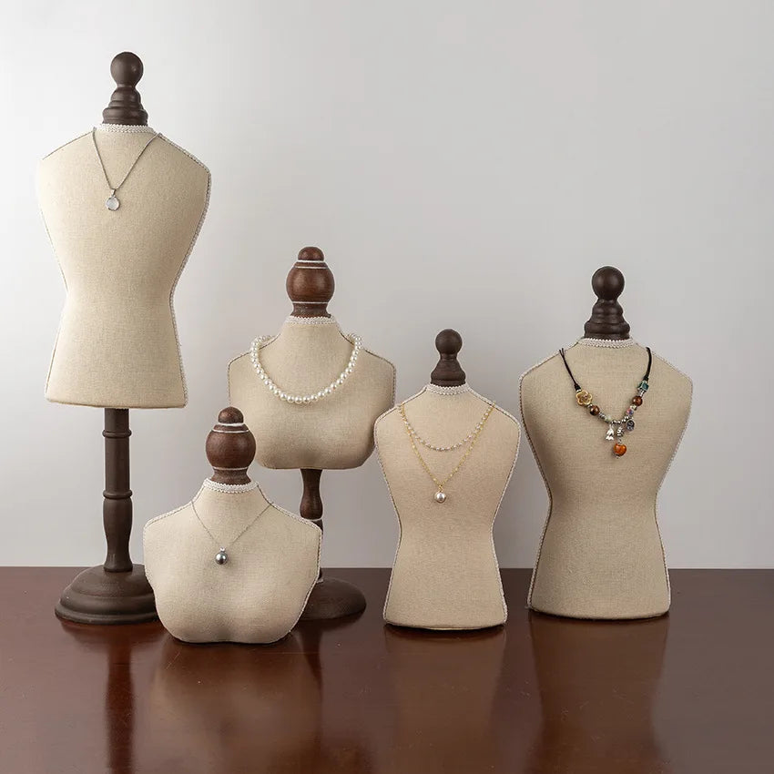 Luxury Jewelry Bust 3D Beige Linen Jewelry Mannequin Display Stand for Shopping Mall Window Display