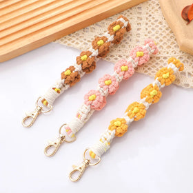 Custom Handwoven Daisy Flower Key Chain Cute Women's Phone Chain Wristlet Bracelet with Creative Cat Pattern