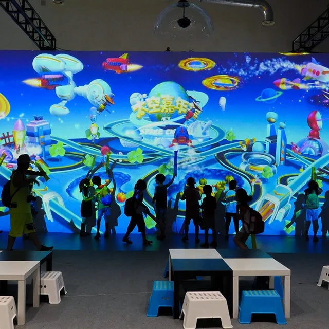 Indoor Kids Amusement Park Equipment: Chariot Interactive Wall Projection System Amusement Game.
