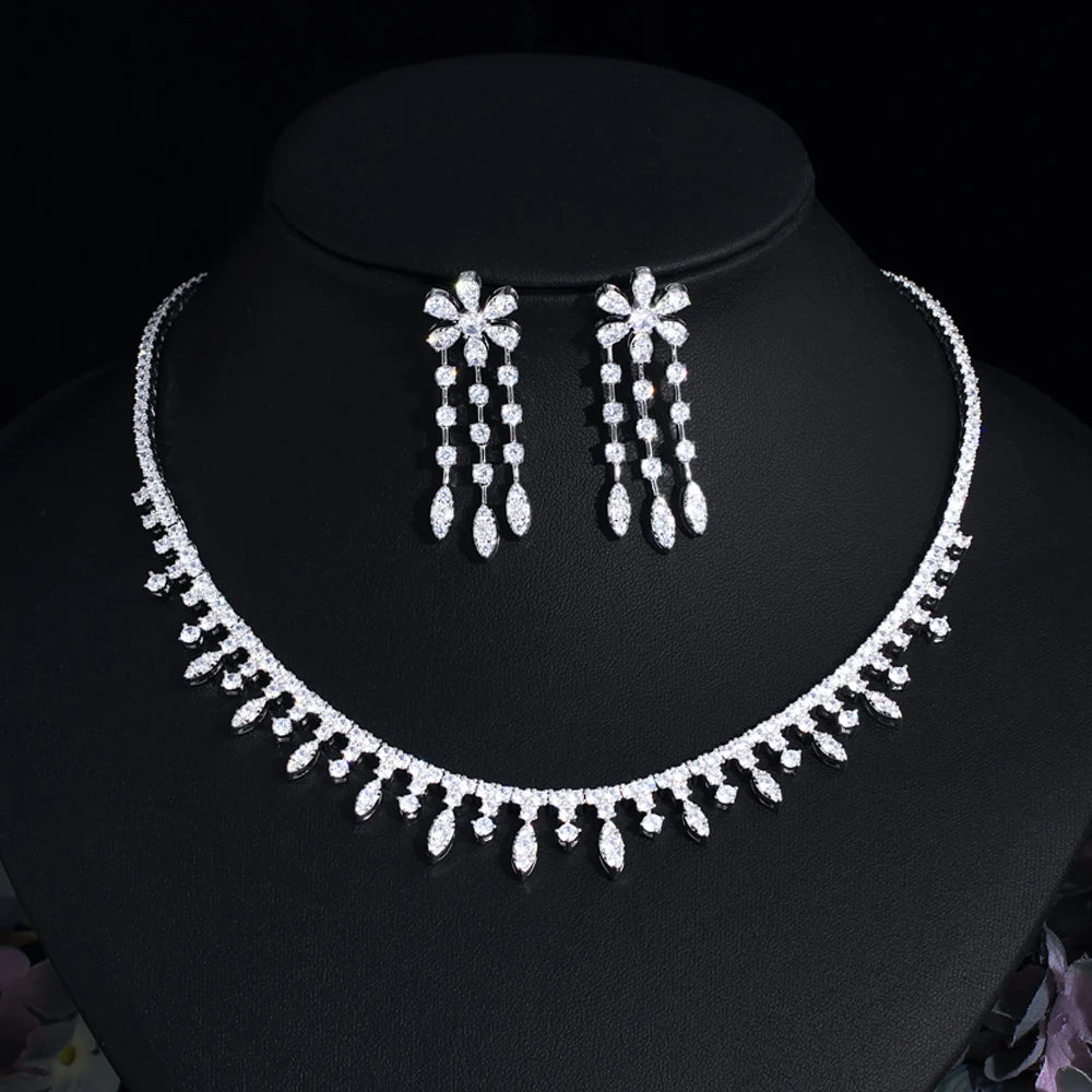 Top Grade Shiny White Gold Plated Cubic Zirconia Bridal Choker Necklace Jewelry Sets for Women Wedding Party Dress Accessories