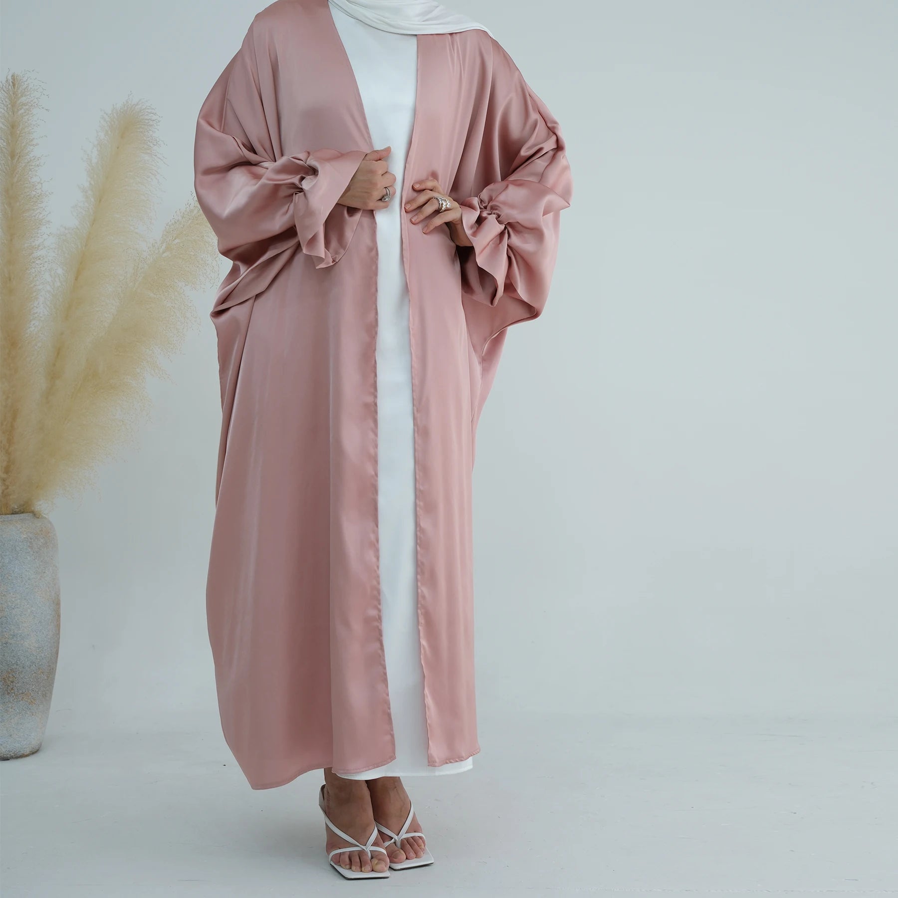 Loriya Best Selling Satin Modest Clothing Muslim Long Dresses Open Front Abaya Eid Women Islamic Clothing