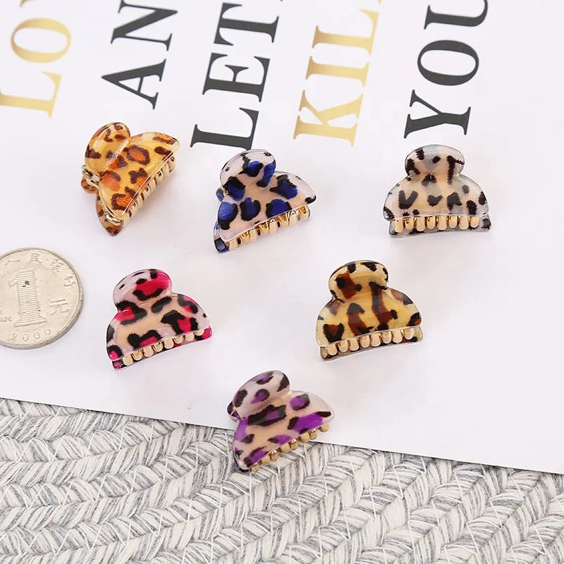 MIO Wholesale New Fashion 2.5 Cm Length Hair Clamps Acrylic Leopard Hair Claw Clips for Women Hair Accessories