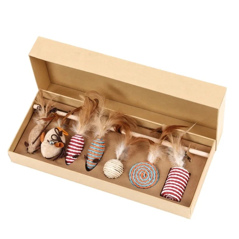 Manufacturer Wholesale 7pcs Luxury Cat Gift Box Best Interactive Pet Cat Toy Set with Nylon Mouse Toy Carton Packing