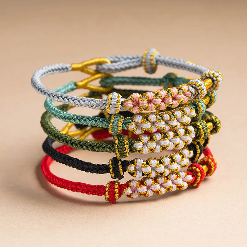 Diamond Knot Flower Woven Bracelet Peach Blossom Knot Handmade Woven Lily-of-the-valley Wristband DIY Beaded Wristband.