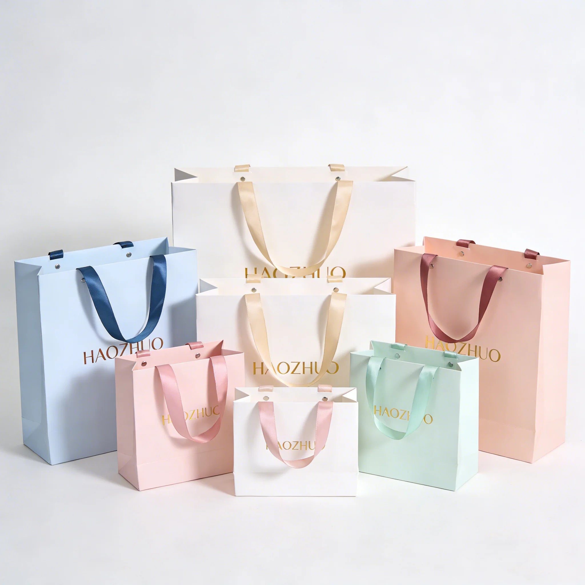 Custom White Cardboard Gift Bag Embossing Underwear Candles Photo Frames Available Art Paper Coated Paper Options