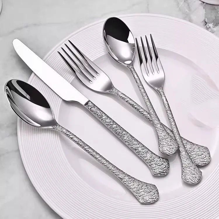 Modern 304 Stainless Steel Hammered Western Tableware Set Disposable Hand Forged Spoon Soup Steak Knife Cake Fork for Parties