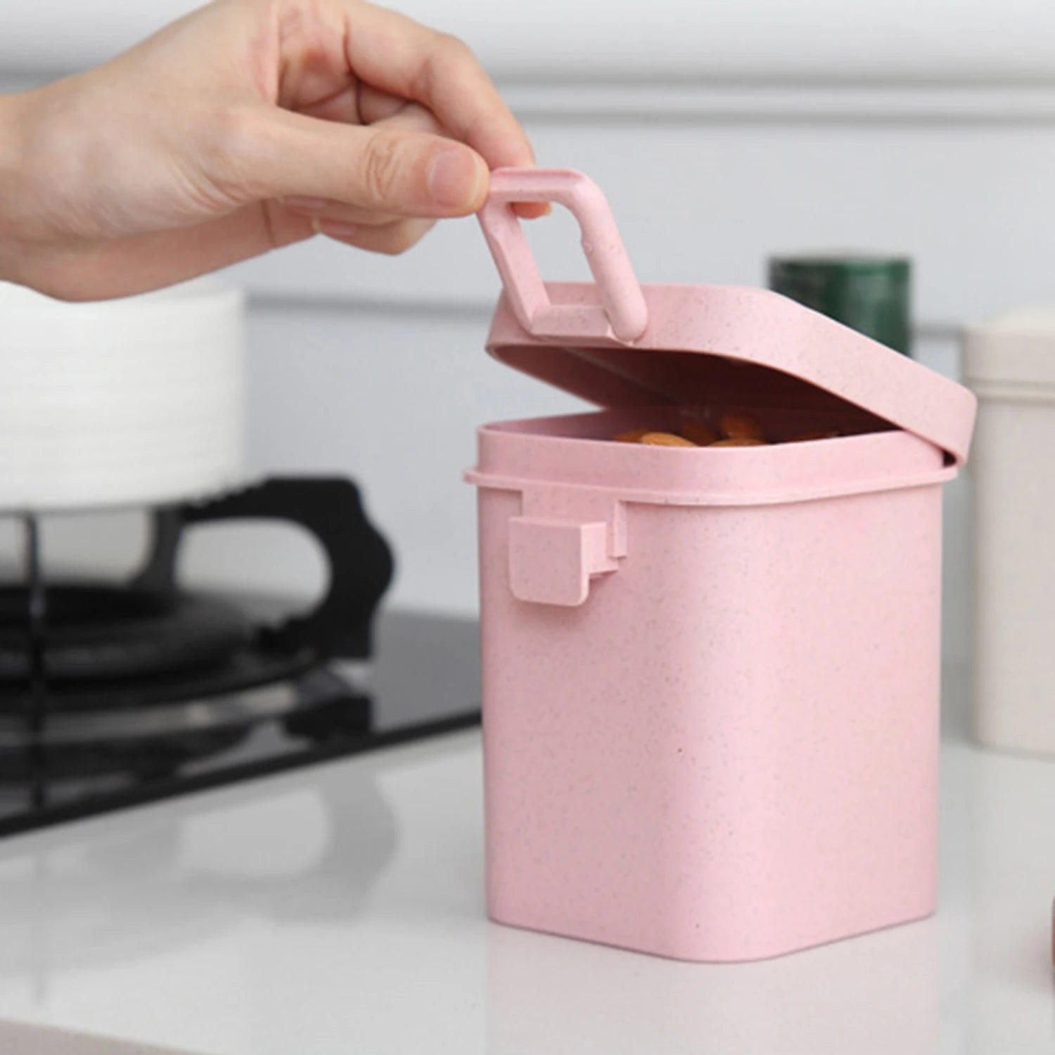 Hot Sale Food Grade Plastic Eco-friendly Wheat Straw School Outdoor Office Beverage Juice Box Lid Soup Container
